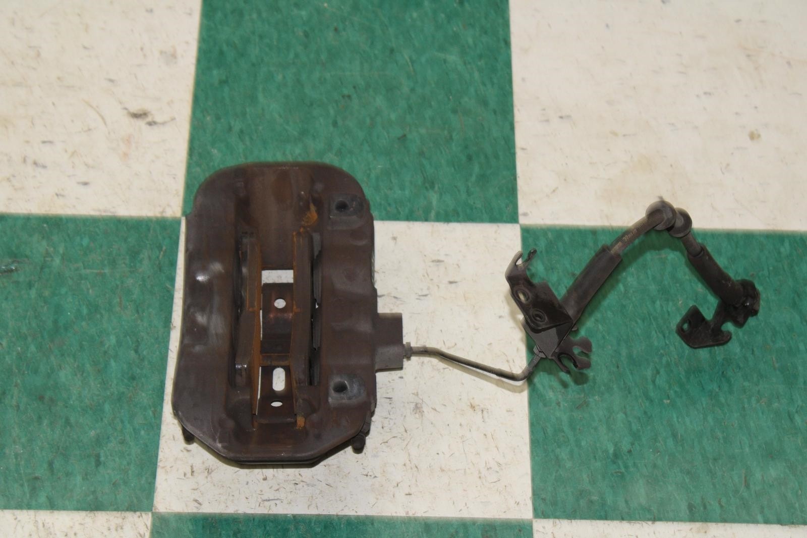14-21 Ghibli Black Front Passenger Right RR RH Single Brake Caliper OEM Factory