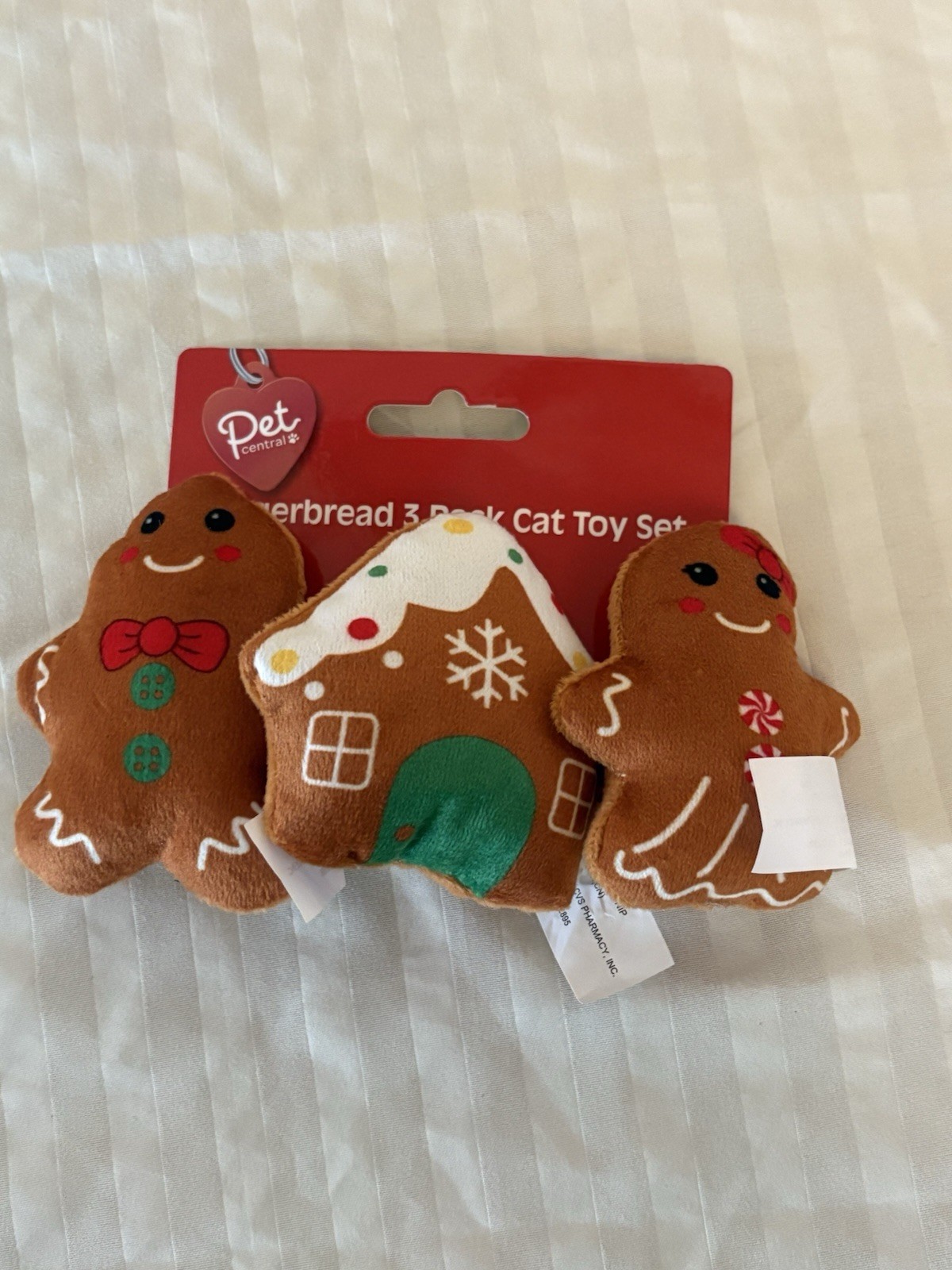 Pet Central Christmas Gingerbread 3 Pack Cat Toy Set, New