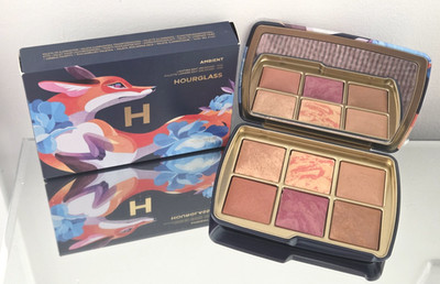 Hourglass Ambient Lighting Edit entsperrt FOX Palette neu im Karton