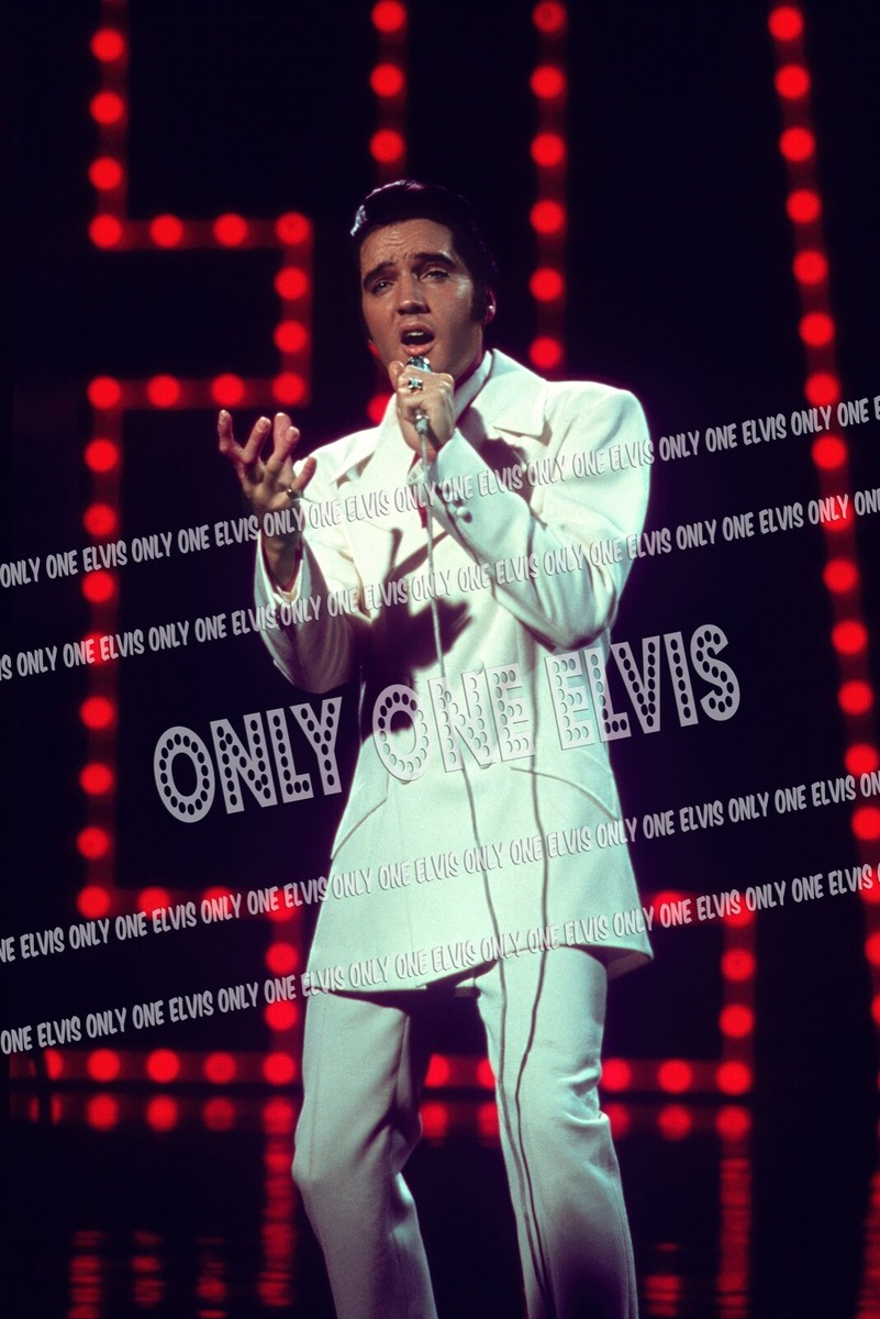 ELVIS PRESLEY '68 (PHOTO) NBC COMEBACK SPECIAL Singer Presents 016
