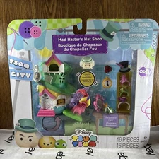 2018 Disney Tsum Tusum Mad Hatter's Hat Shop Playset. NEW.