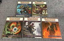 D&D 4E Players Handbook, Dungeon Masters Guid...