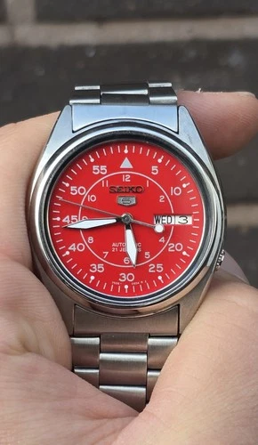 Vintage Seiko 5 7s26 Automatic Watch: Red Dial Military Style Unique