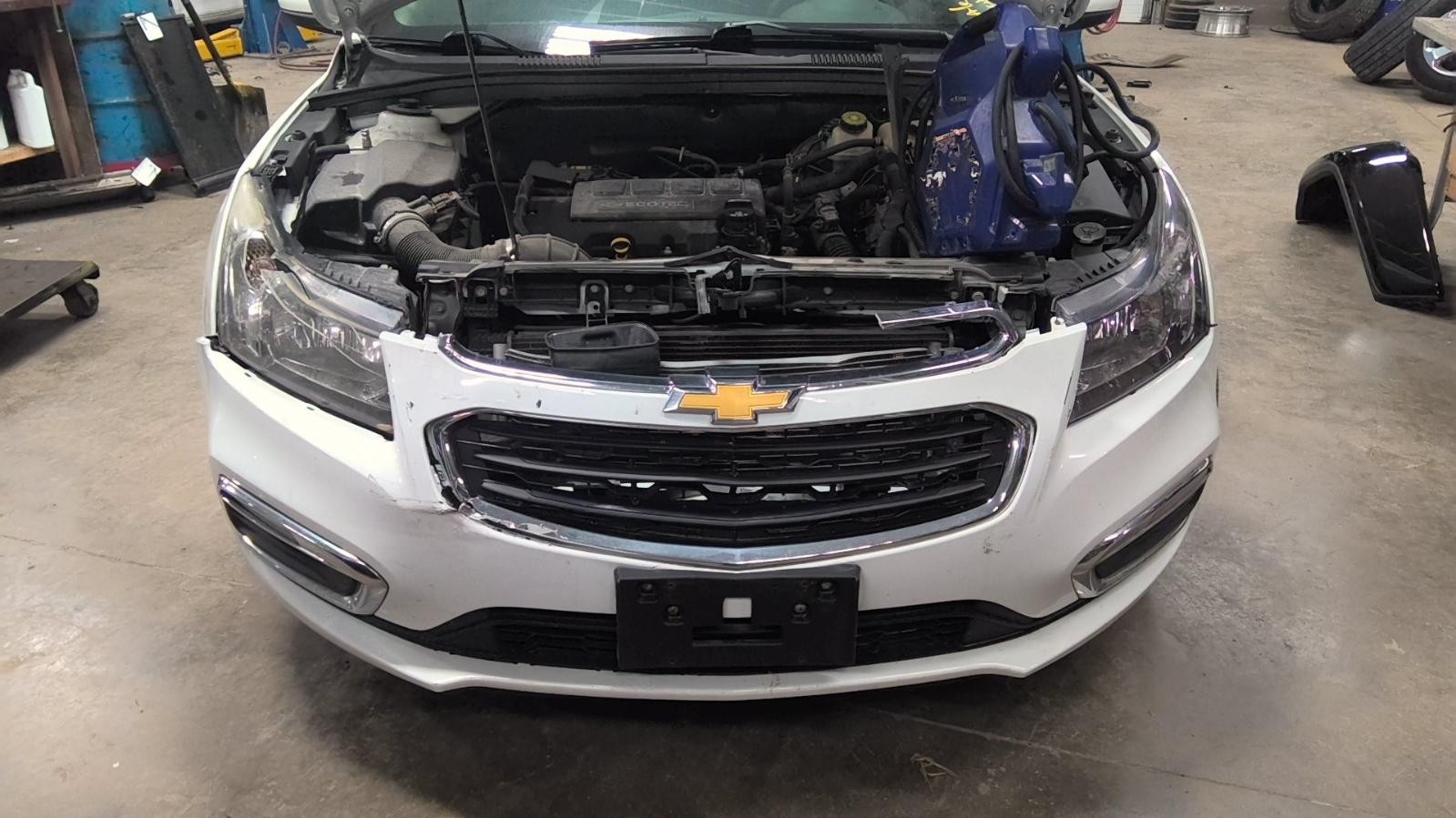 Used Infotainment Display fits: 2016 Chevrolet Cruze driver information VIN 1 4t