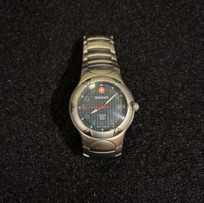 Wenger Swiss Military 260.0497 Quartz Watch with Integrated Bracelet Vintage