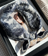 70 Cashmere 30 Silk Bandana Blue forest Print Scarf 26'' Shawl Neckerchief new