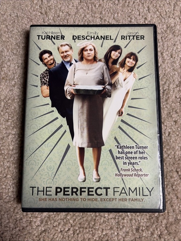 THE PERFECT FAMILY (2011) Widescreen, Kathleen Turner, RARE & OOP, Used DVD, NM