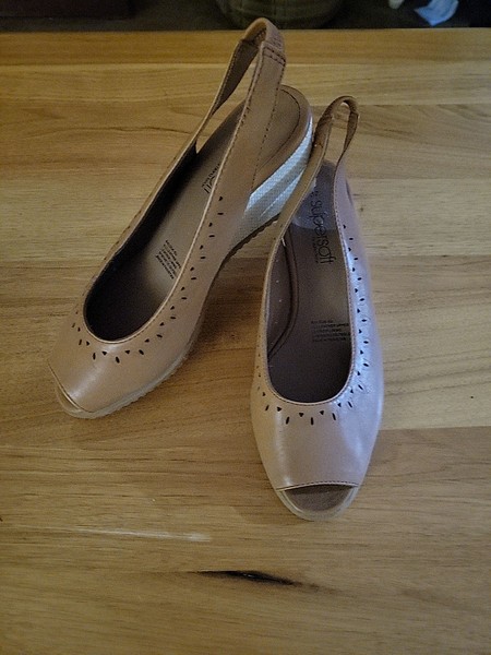 Supersoft Peep Toe Tan Wedge Heels Size 37