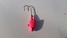 1.5  OZ SHAD HEAD JIGS WITH 635 HEAVY WIRE HOOK, SUPER SHARP FROM LOUIE'S LURES