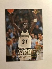 1998  KEVIN GARNETT Fleer Basketball Card # 250 Made in USA