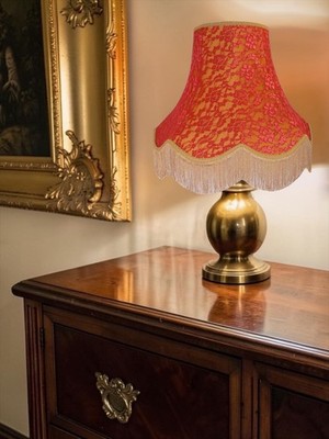 Rote französische Spitze Tischlampenschirme Stehlampenschirme Deckenpendel Wandleuchten