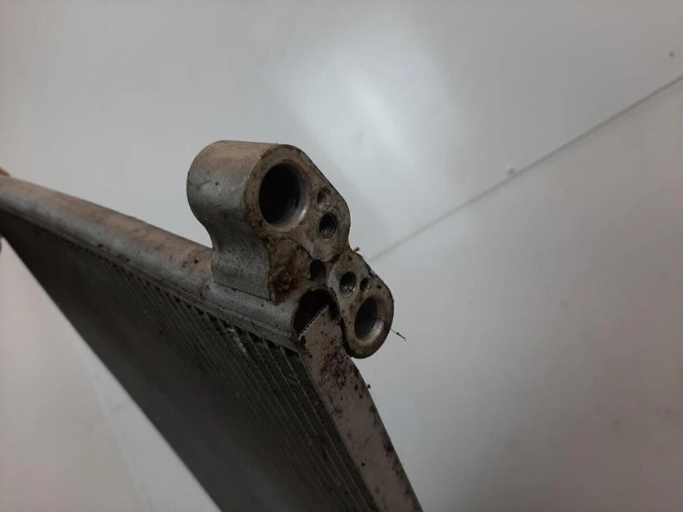 A/c Condenser/radiator Porsche Panamera Platinum Edition D V6 Tiptroni 2013 2967 - Image 3 of 4