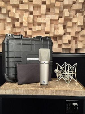 Neumann U 87 Ai Condenser Microphone. Mid 90s. U87Ai U87. 88559