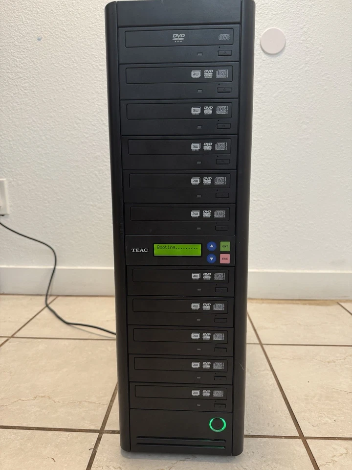 Teac 10 Target Standalone SATA CD/DVD Duplicator 2040 PX - Image 3 of 4