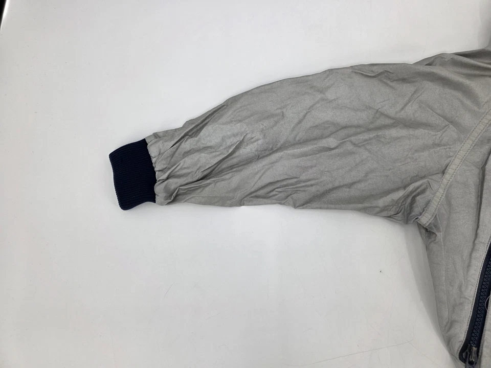 Chaqueta Bomber Vintage Patagónica Nylon Niño Talla 2T Gris Años 90 Foto 3 de 4