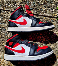 Nike Air Jordan 1 Mid Jungen Sneaker Schwarz ...