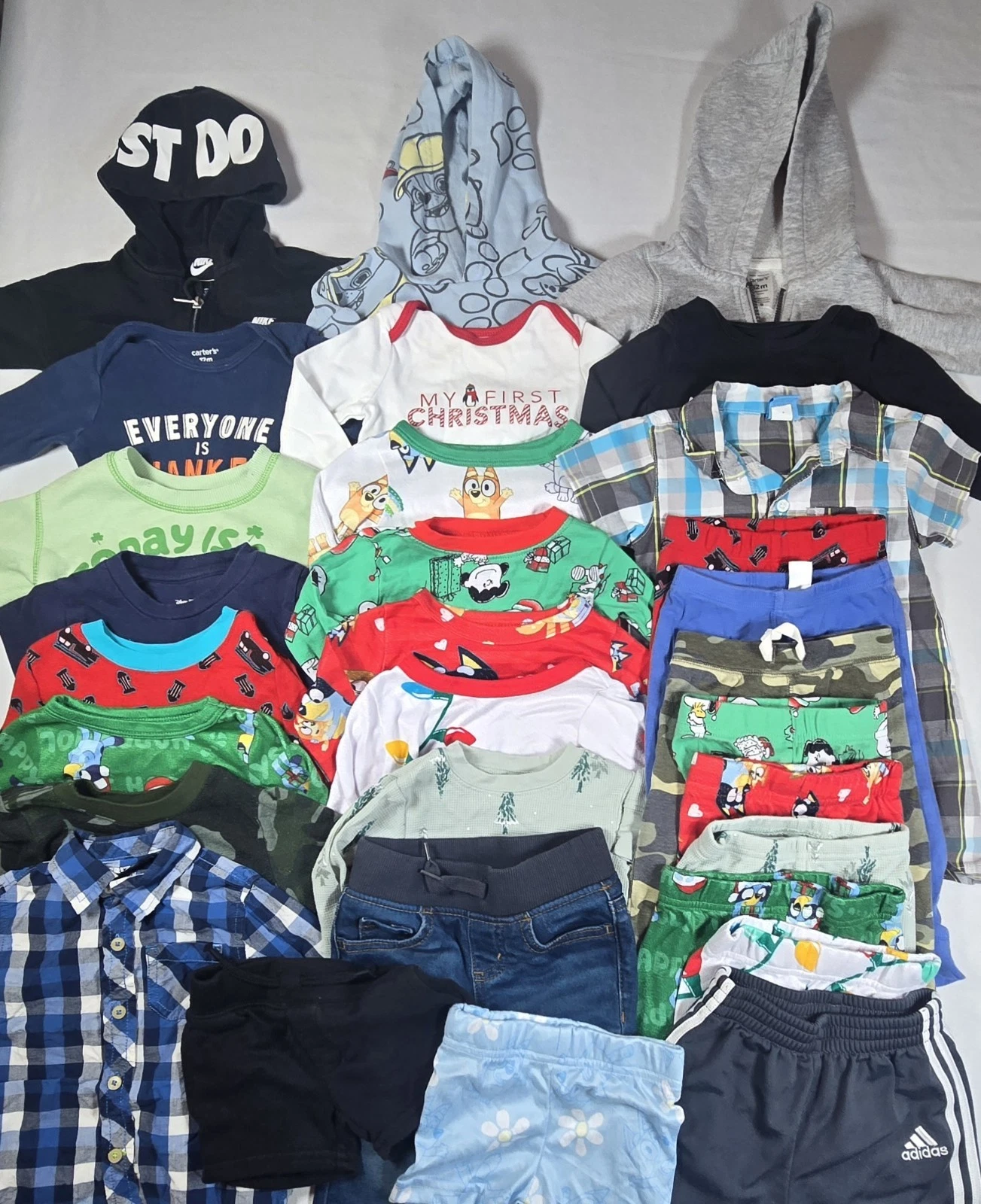 30 Lot Bundle Baby Boy Clothes Bodysuits Sleepers Pants: 12M 12 Months
Opens in a new window or tab