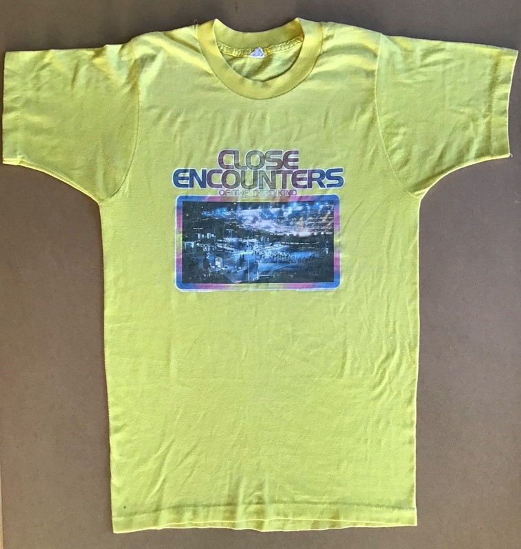 Vintage 1970s Close Encounters Of The Third Kind Iron On T Shirt Size Kids Small