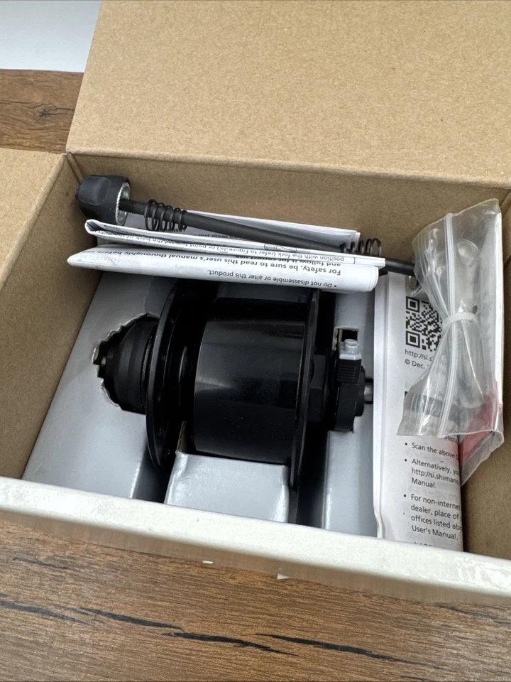 Shimano Alfine DH-S501 Dynamo Front Hub - QR x 100mm, Center-Lock, Black, 32h - Image 2 of 3