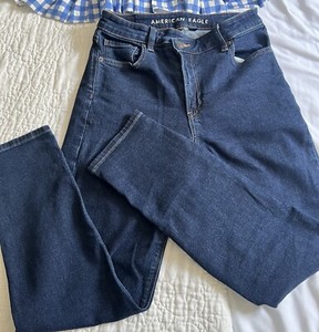 American Eagle Real Good Stretch Jeans Size 2 