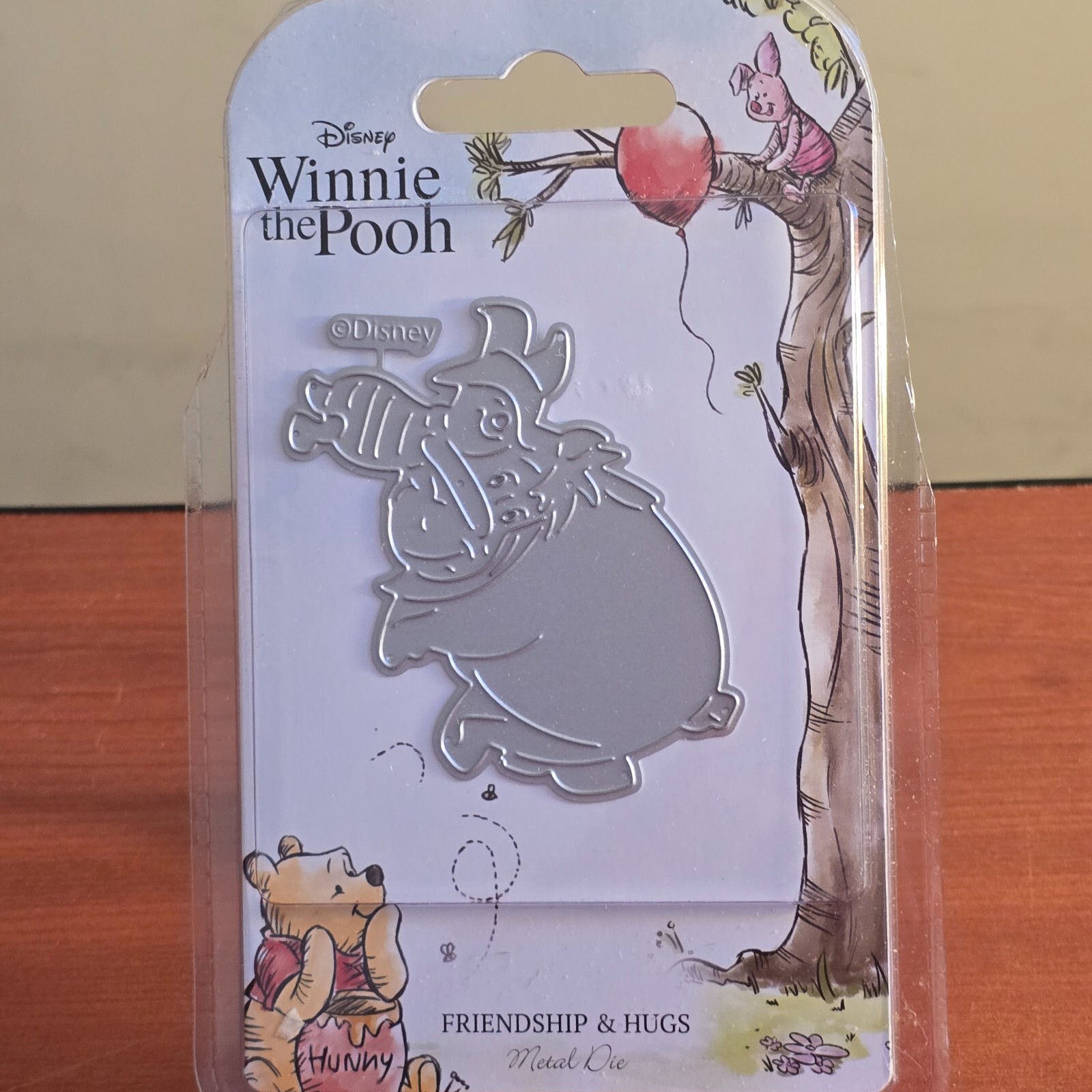 Disney Winnie The Pooh Friendship & Hugs Metal Crafting Die DIS3807 Used