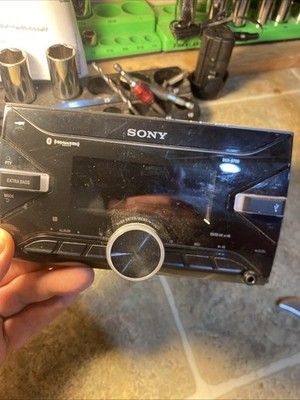 SONY DSX-B700 Car Audio FM / AM AUX Bluetooth Digital Media Receiver