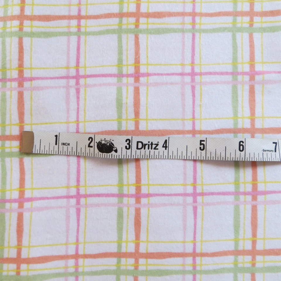 Por yarda, franela de algodón a cuadros pastel, $3.99 ¡Envía CUALQUIER cantidad de tela! Foto 3 de 3