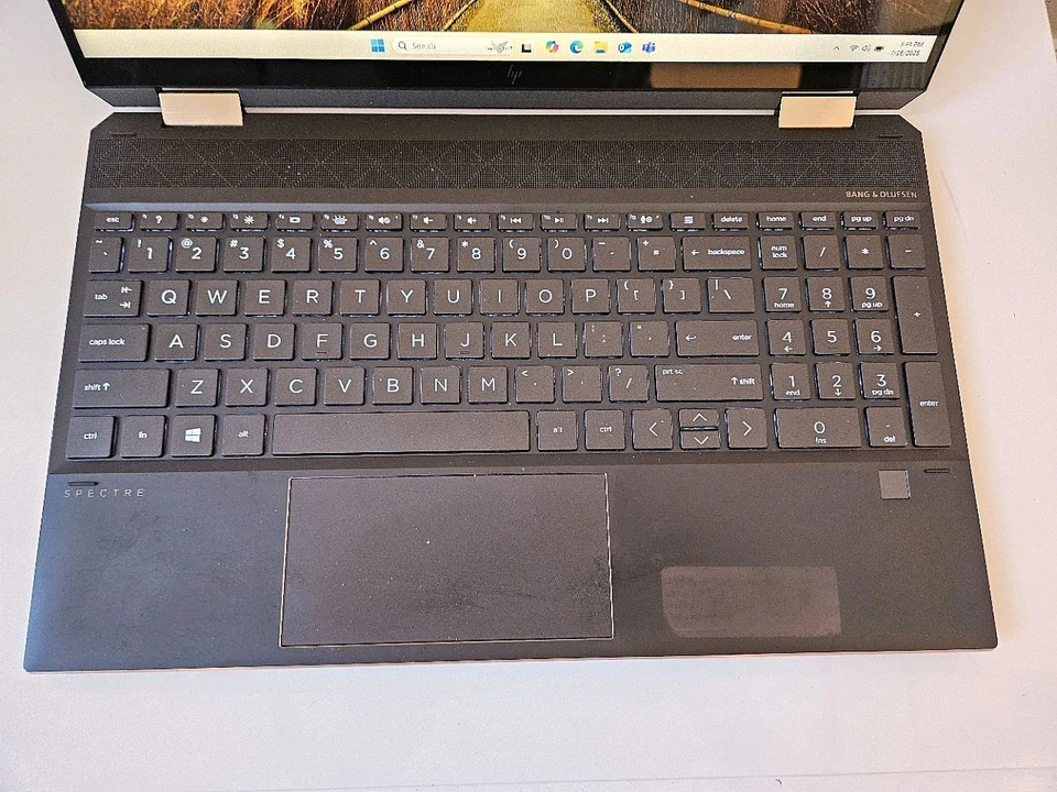 HP Spectre 15-eb0043dx 15,6 Zoll TOUCH 2-in-1 4K i7-10510u MX330 16Gb 512Gb NVME - Bild 2 von 4