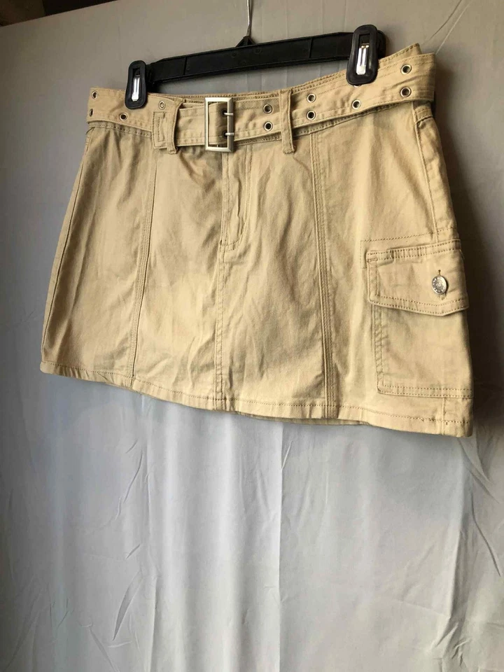 Hot Kiss Y2K Khaki Cargo Mini Skirt Belt with Holes Early 2000 Era sz 9 Vintage - Image 4 of 4