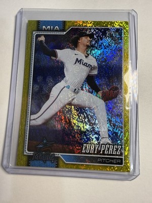 2026 Topps #285 Eury Perez Yellow Foil /399 Miami Marlins