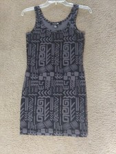 FOREVER 21 Size Medium Tank Dress Mini Stretch Black Dark Gray Design Light&Soft