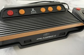 Atari Flashback 4 Classic Game Console 2 Wireless Controllers