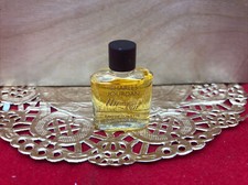 Un Jour Charles Jourdan perfume - a fragrance for women 1982