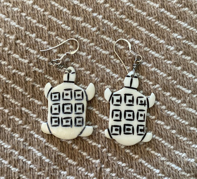 Venus Imports Drop Earrings French Wire, Turtle Shape Ivory/Black