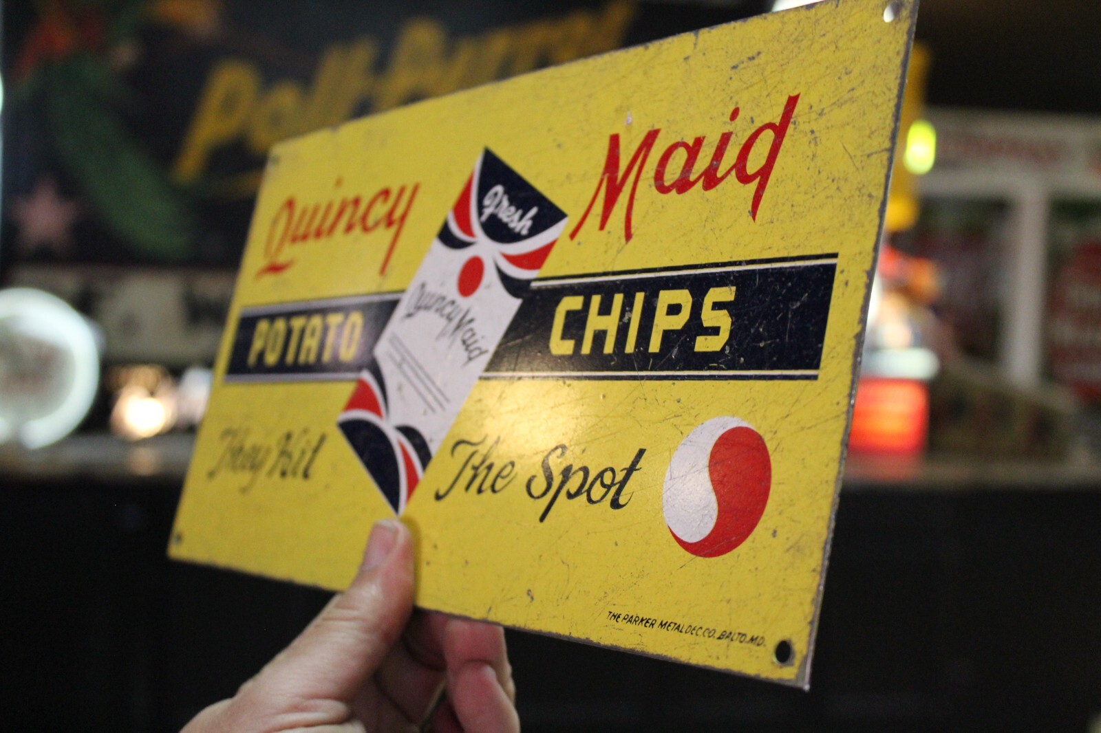 RARE 1950s QUINCY MAID POTATO CHIPS DEALER STORE TIN TACKER PAINTED