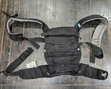 Infantino Upscale Customizable Carrier. Used