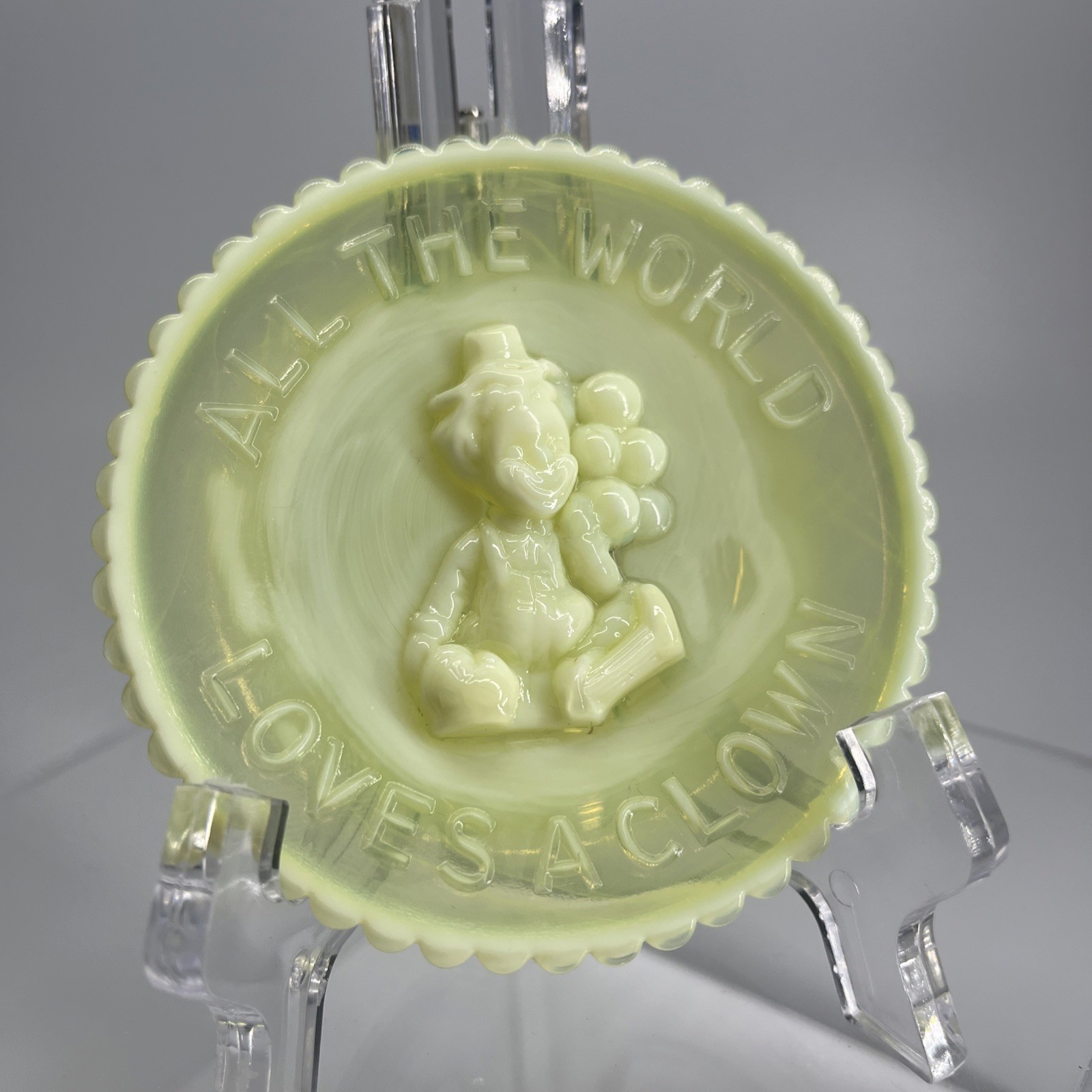 2pcs - Mosser Pee Wee Clown Figurine 2" + Clown Plate 3.5" Vaseline Opalescent