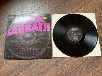 Black Sabbath  LP Master of Reality     1976