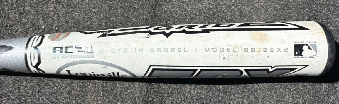 Batte Baseball Louisville Slugger Exo Grid 2 BB12EX2 - 33 Pouces, 30 Oz (-3)
