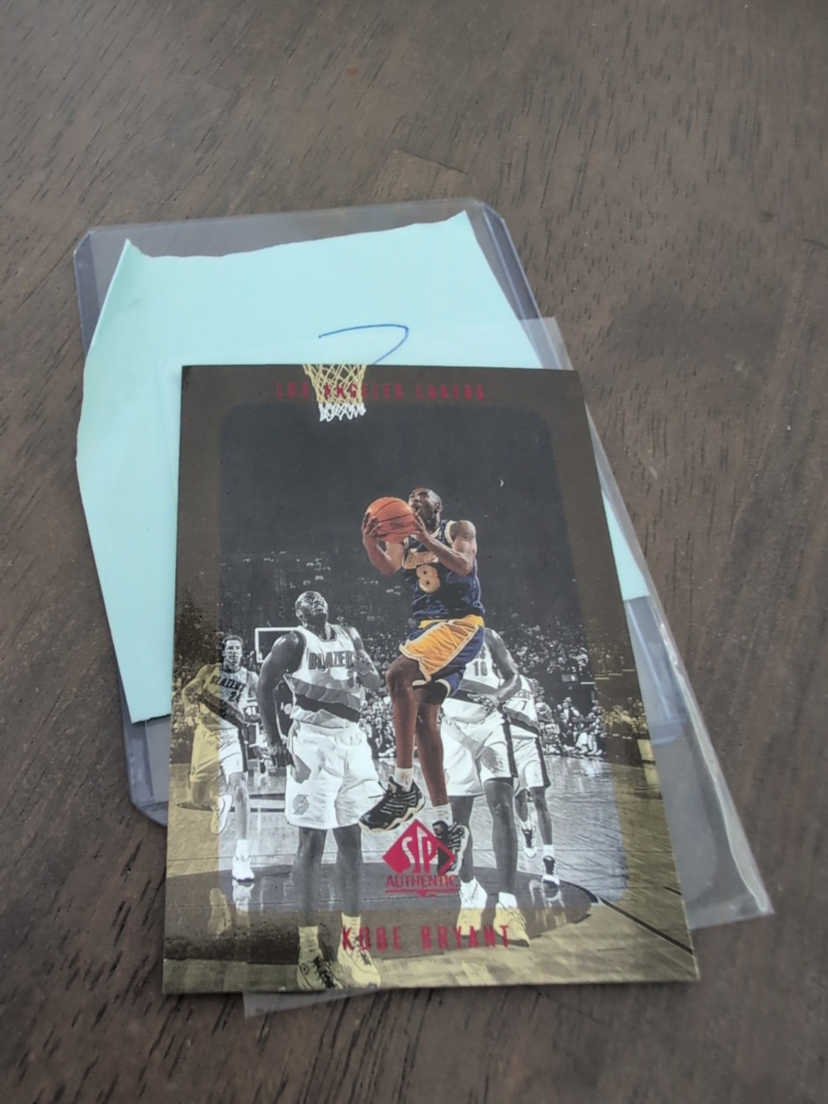 1997-98 SP Authentic - Kobe Bryant #68 2nd Year (3