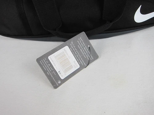 全新带标签 Nike 3Brand Collection 黑色行李袋 - 第 2 张/共 4 张