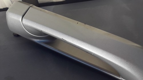 2006 - 2010 Jeep Commander Rear Right Passenger Side Door Exterior Handle OEM - Picture 2 of 17