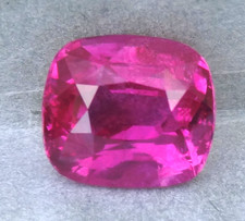 3.20ct ceylon natural Hot Pink sapphire cushion precious gemstone