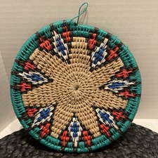 Native American Weave Basket Tray Dish. Colorful Nice Design. 7.5&rdquo; Dia *read