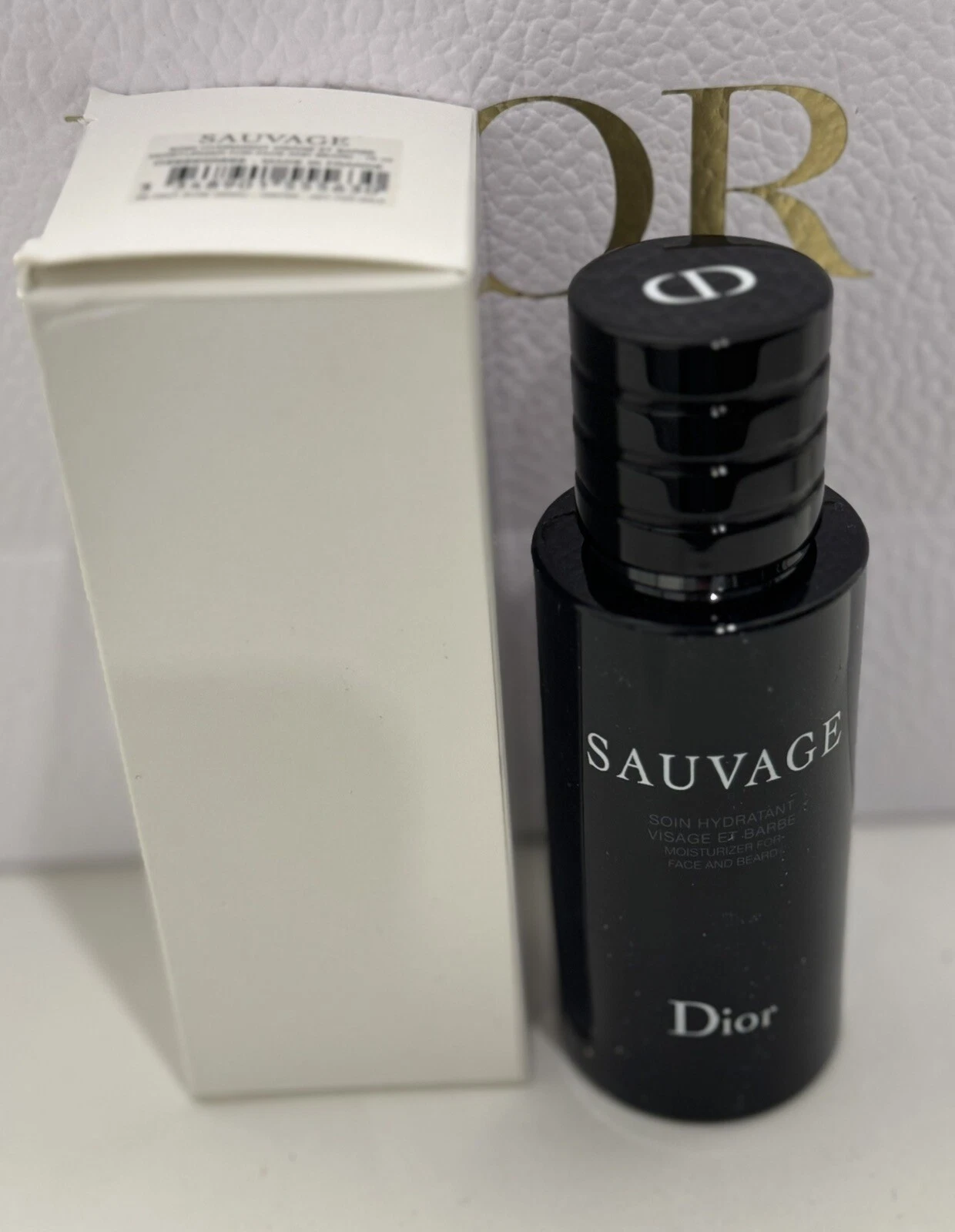 Crème hydratante visage et barbe homme Dior Sauvage neuve avec étiquette taille 2,5 oz
