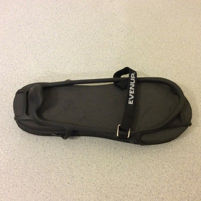 shoe balancer for walking boot