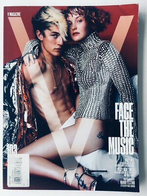 V MAGAZINE # 103 Winter 2016 Kacy Hill Mario Testino Glück Blau Smith