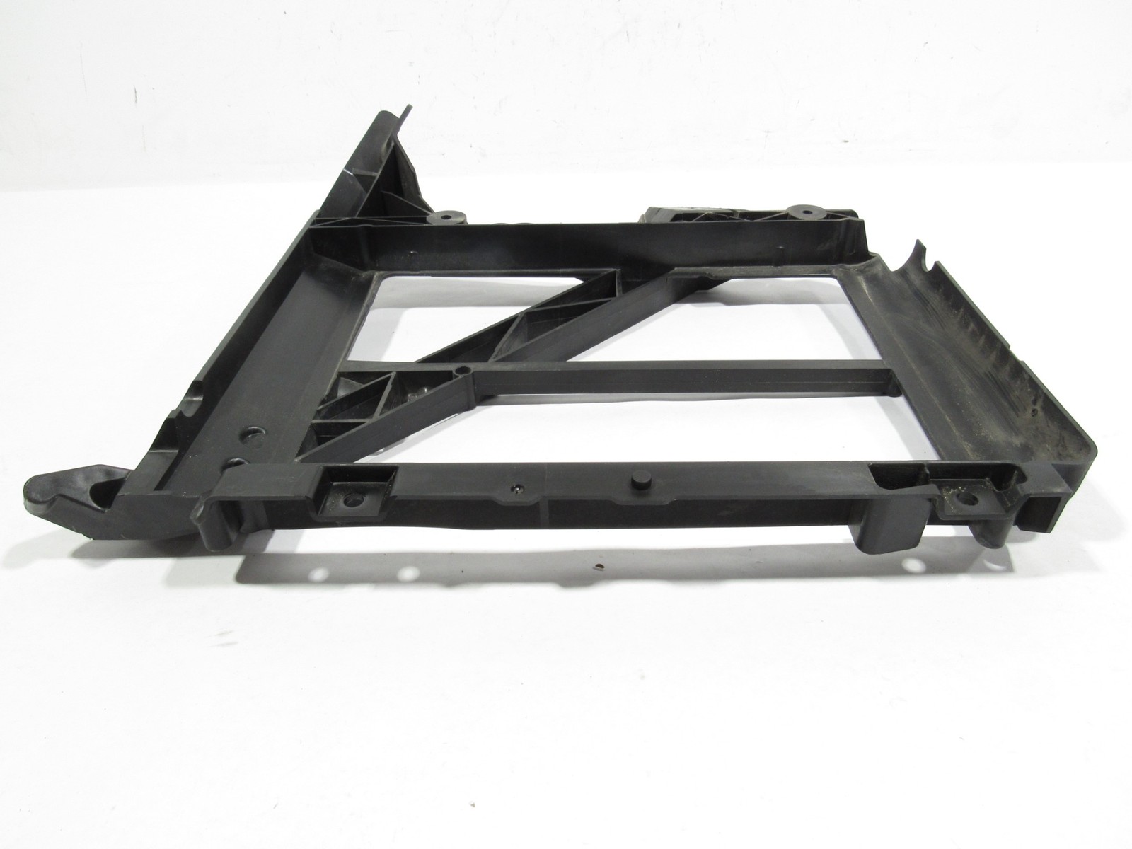 17-23 McLaren 720S 720 2018 Front Right Water Coolant Radiator Bracket Mount !#4