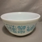 Vtg PYREX Ovenware Amish Butterprint Turquoise Mixing Bowl #402 1 1/2 QT USA