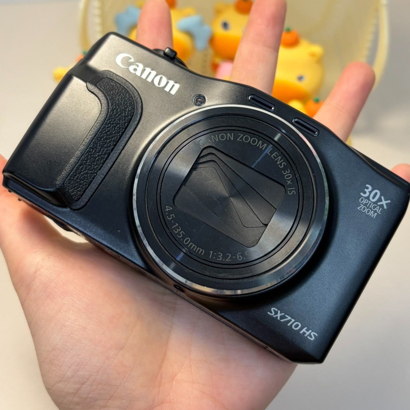 Canon PowerShot SX710 HS Compact Digital Camera 20.3 MP 30x Optical Zoom Black